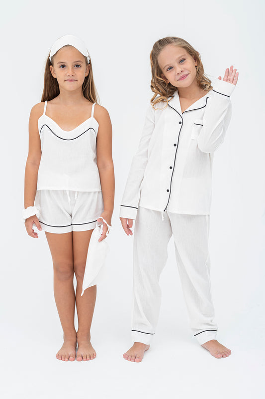 Amy -Pyjama Set aus Bio Baumwolle - Ecru Weiß - 7 Teile